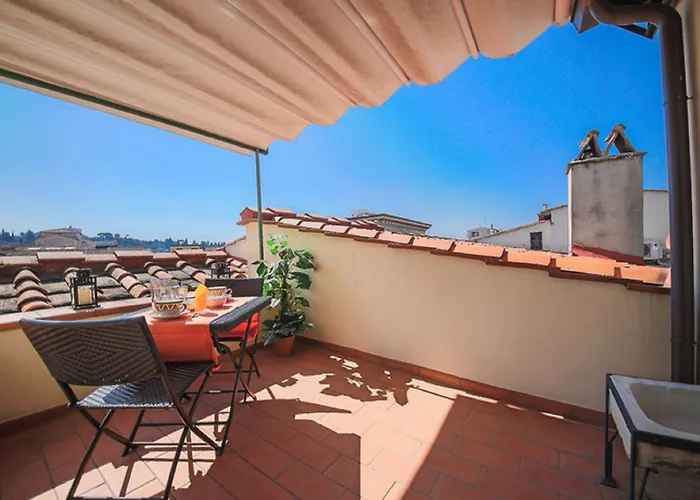 Piazza Signoria Terrace 아파트 *